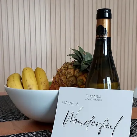 Ti Maria White House *