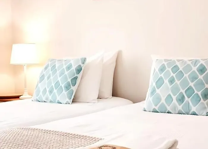 Ti Maria White House Ponta Delgada