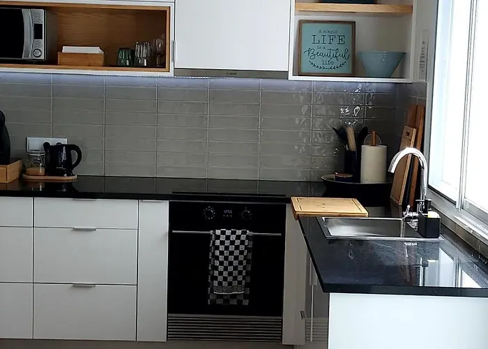 Ti Maria White House * Ponta Delgada