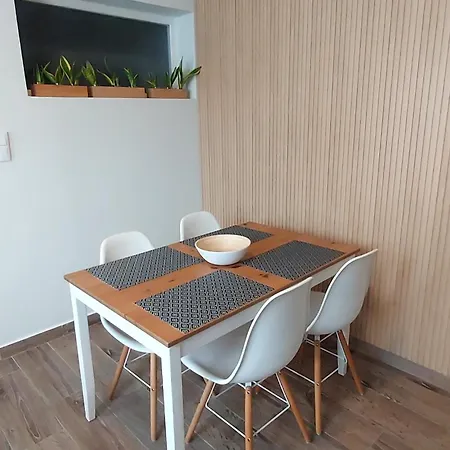 Ti Maria White House Ponta Delgada